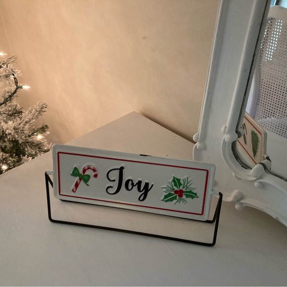 Christmas Noel Joy Sign - Picture 2 of 2